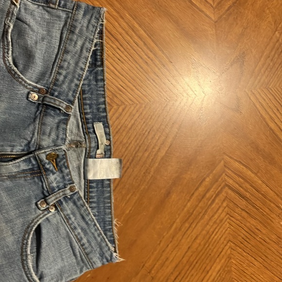 Levi Flare Jeans - Picture 5 of 5